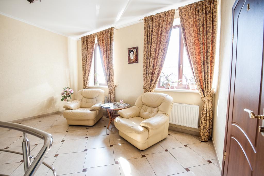 Stella De Lux Hotel Кишинёв Экстерьер фото