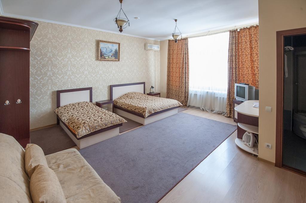 Stella De Lux Hotel Кишинёв Экстерьер фото