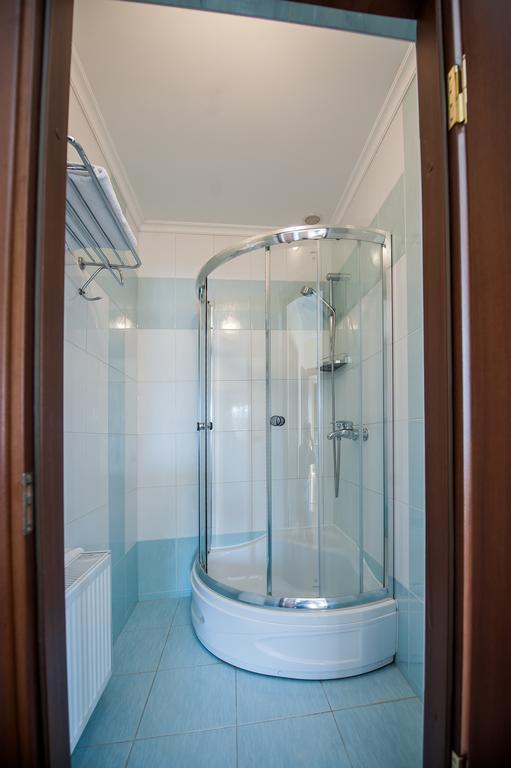 Stella De Lux Hotel Кишинёв Экстерьер фото